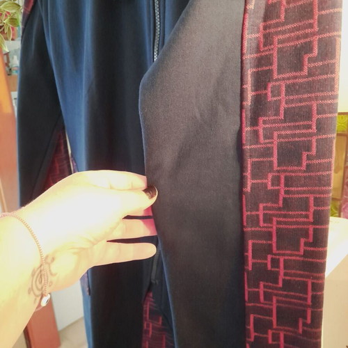 HHG lightweight autumn coat new, size L-XL, blue with burgundy details