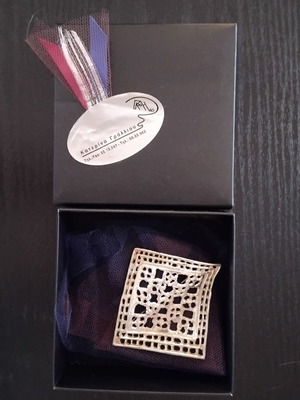 Handmade brooch in pure silver by Katerina Grolliou, like new