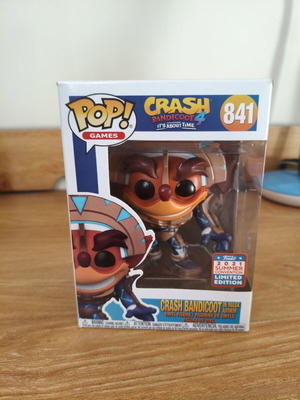 Funko Pop Crash Bandicoot in Mask Armor 2021 Summer Limited Edition 841 like new