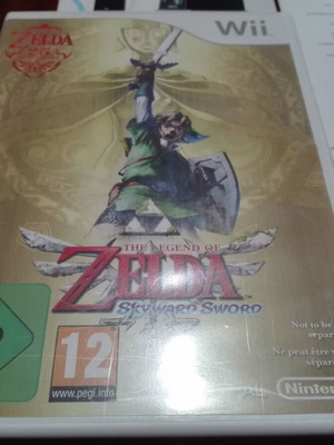 Zelda Skyward Sword Nintendo Wii used, special edition