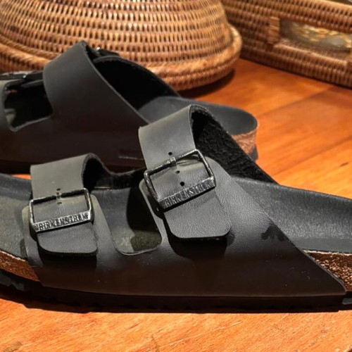 PSDN Pasadina sandal like new, black, size 43