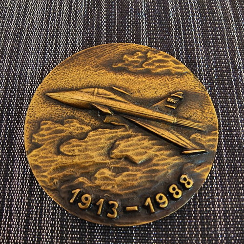 Spanish Air Force commemorative bronze medal 75 years 1913-1988