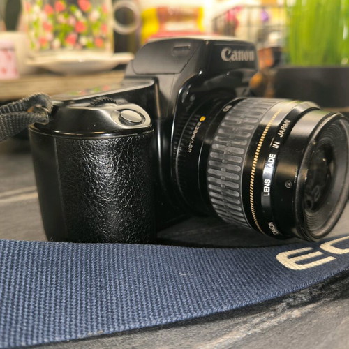 Canon EOS 600 and 1000F with 2 EF lenses and flash like new