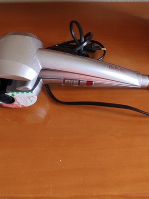 Babyliss hair curler used, professional styling tool