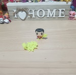 Kinder DC figure like new
