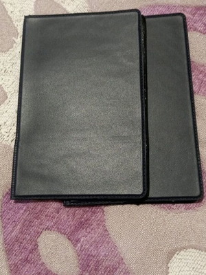 Plastic cases like new, pack of 2, dark blue