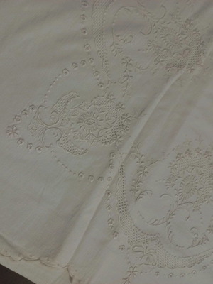 SEMTONI K PILLOWCASE