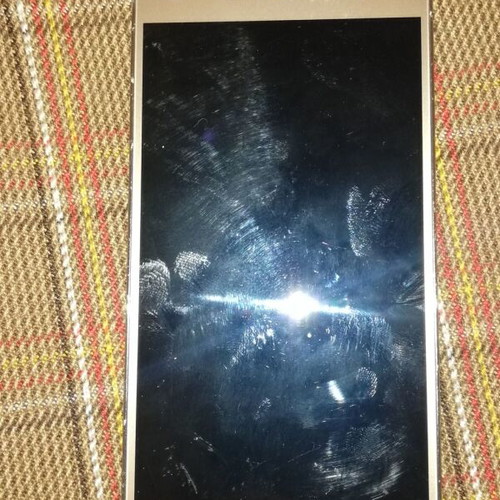 Huawei CUN-L01 phone for repair or spare parts like new