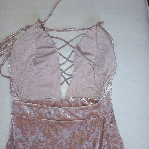 Women's velvet dress like new, pink, elastic fit