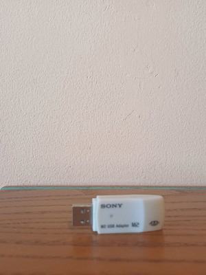 Αντάπτορας USB Sony για κάρτες m2 σαν καινούργιος
