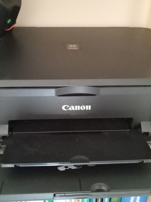 Canon Pixma MG2150 printer and scanner used