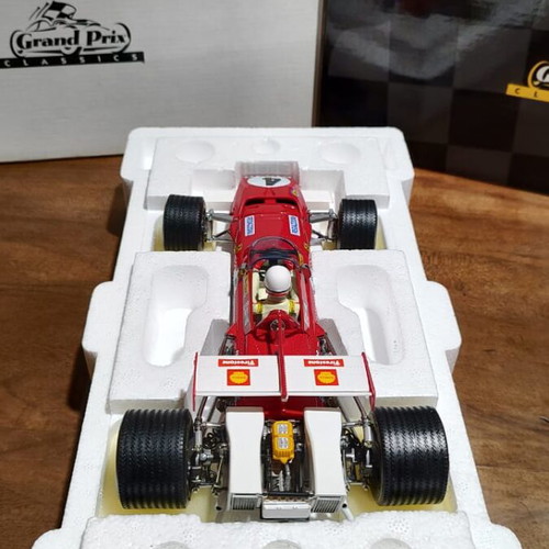 Exoto Ferrari Regazzoni No4 1:18 new