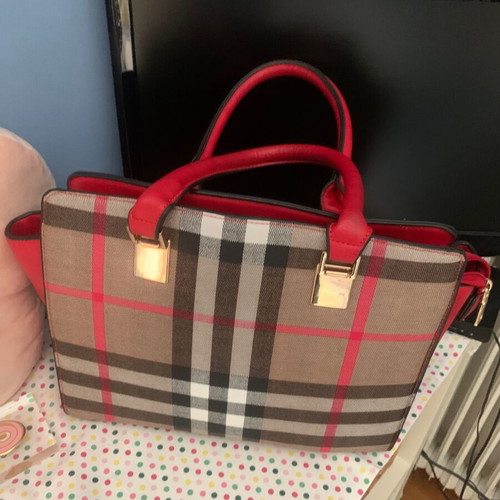 Zara handbag new, black and red