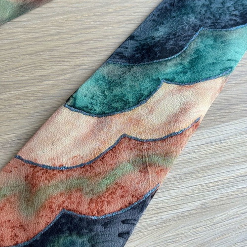 Handmade tie new from 100% pure silk with painted designs