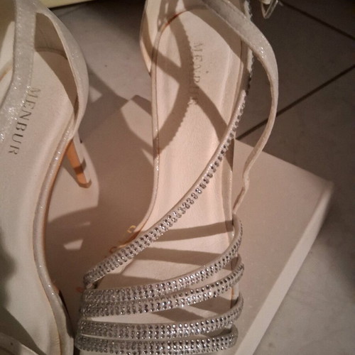 Menbur bridal sandals like new, white and silver, size 40