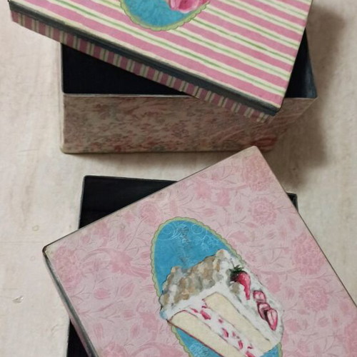 Vintage Trimar metal boxes used, set of 2 pieces