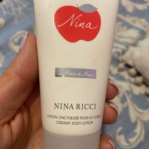 Nina Ricci Body Lotion used Les Belles de Nina