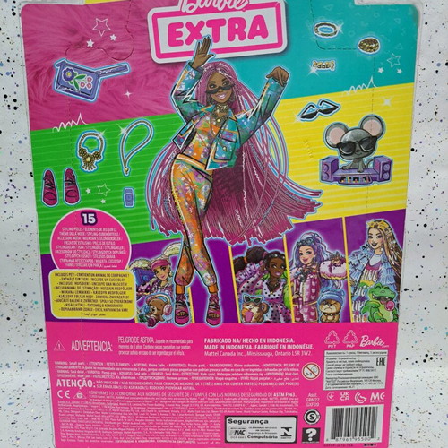 Barbie Extra #10 new with slightly damaged box