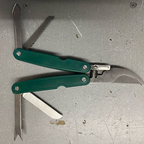 Pruning multi-tool scissors new with case and 4 blades