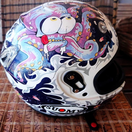 Suomy women's helmet used