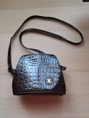 Purse αφόρετη ώμου καφέ