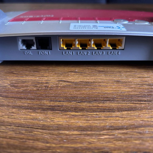 FRITZ!BOX 7560 VDSL/ADSL modem like new