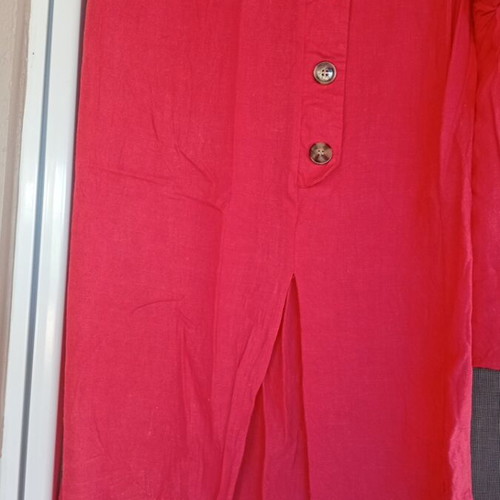 Emery Rose skirt and blouse set like new, size large, red