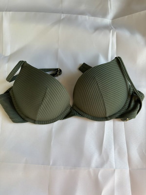 H&M Bikini swimsuit like new, size 70B, green