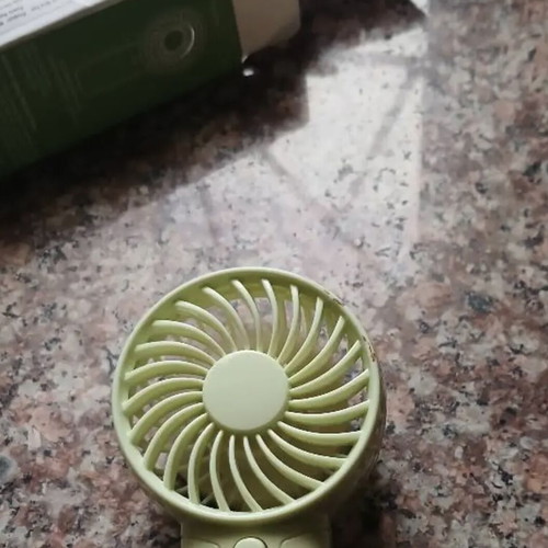 Mini portable fan new battery operated