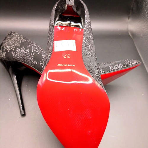 Italian pumps new size 37, 10 cm heel, black with silver details