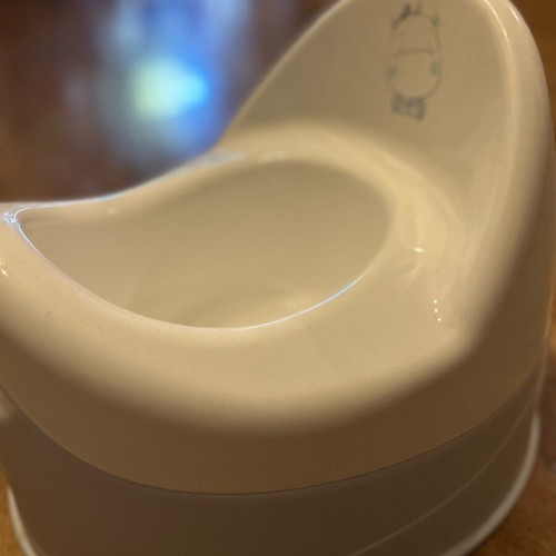 Yogee children's potty like new