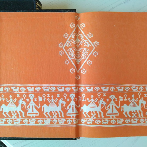 Les Misérables by Victor Hugo set of 2 volumes like new 1976