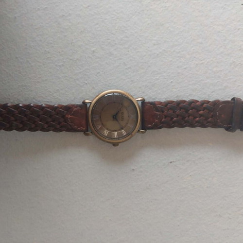 Guess women's vintage watch used with leather strap