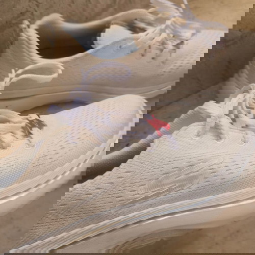 Skechers ArchFit λευκά αθλητικά παπούτσια