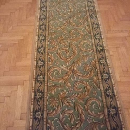 Woolen Biocarpets runner in excellent condition 3.20 x 0.80