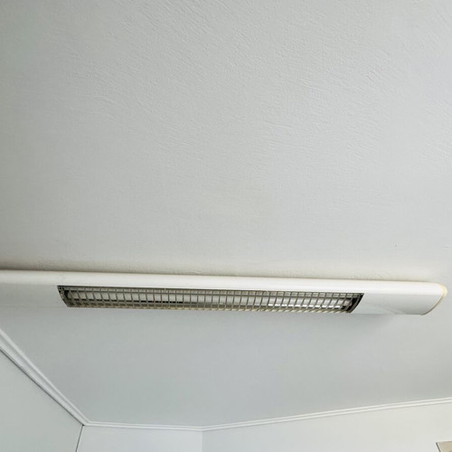 Philips ceiling light with fluorescent lamps 1.40cm like new