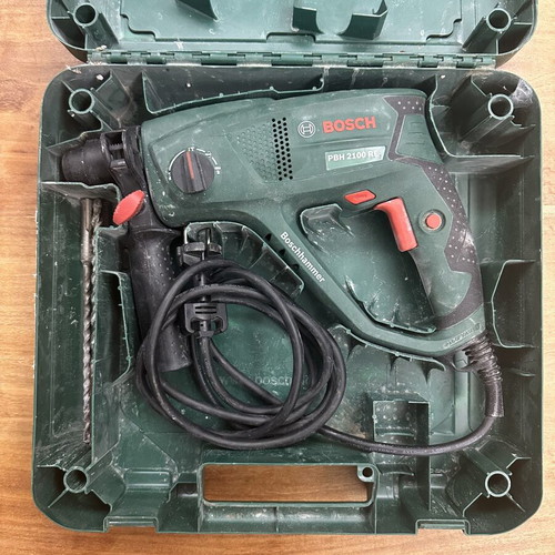 Bosch PBH 2100 RE SDS-Plus rotary hammer 550W used with case