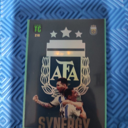 Football synergy cards like new
