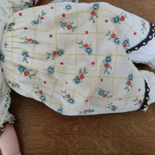 Vintage Italian Effe Franca doll used with stains on dress