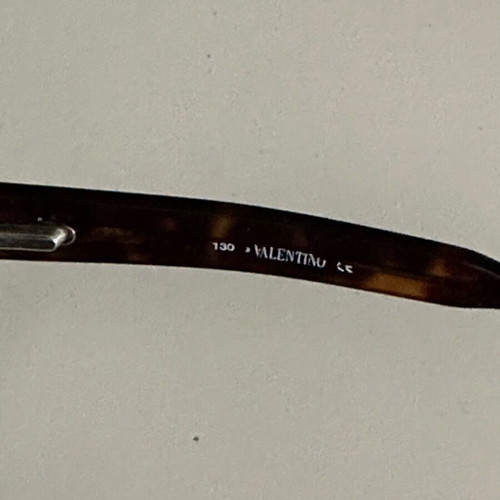 Valentino vintage tortoise shell sunglasses like new Y2K 90s