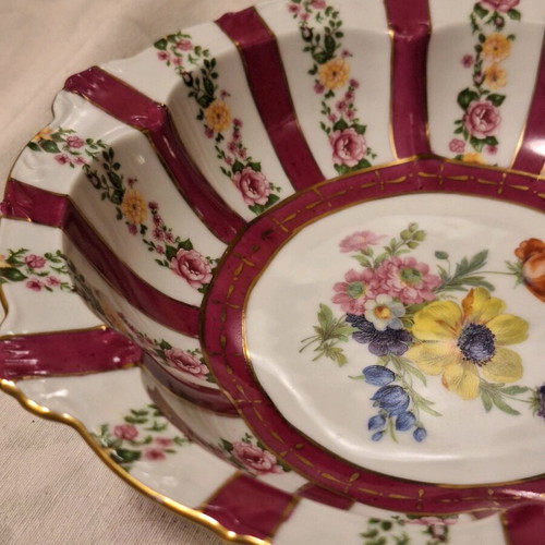 Meissen porcelain bowl 24×6 cm like new with bright painted colors