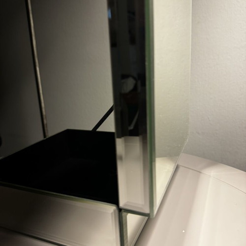 Square jewelry box with mirror exterior, 19x19 cm