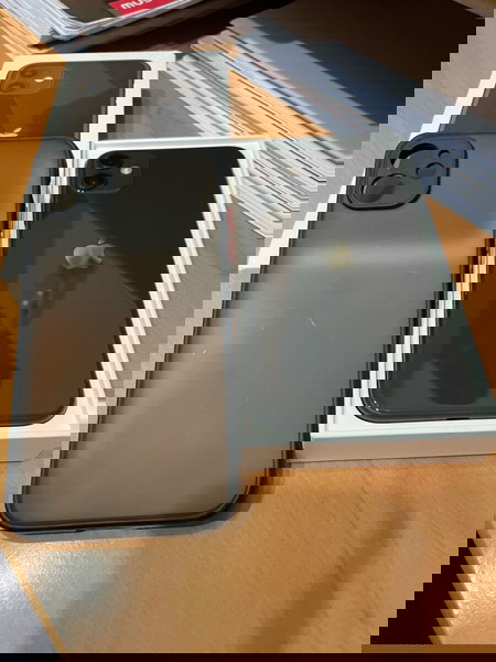 iPhone 11 4/64GB Space Grey(τιμή μή συζητήσιμη)