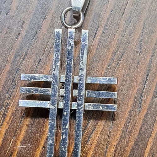 Men's cross used stainless steel