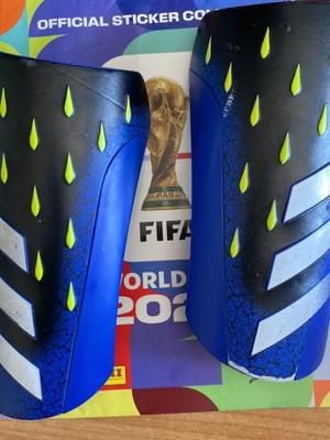 Adidas football shin guards used, large size