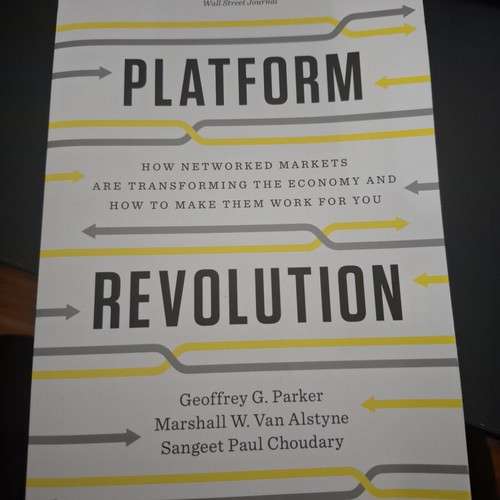 Platform Revolution book like new, English edition