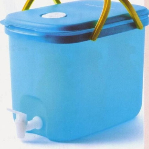 Tupperware container 10L with tap new