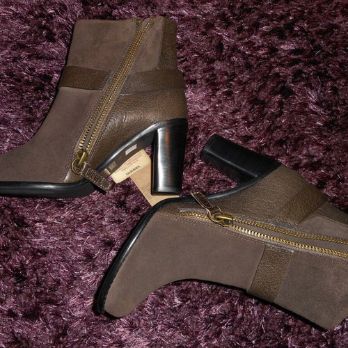 Diesel brown heeled shoes new, size 38