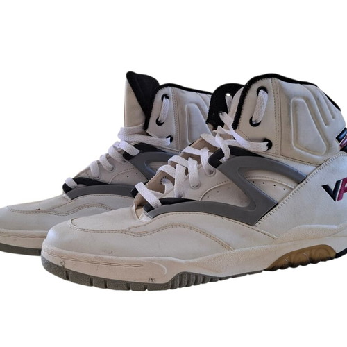 Vintage Strike VP basketball shoes size 44, new