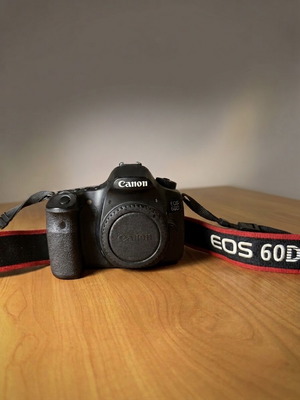 Canon 60D DSLR φωτογραφική μηχανή σαν καινούργιο